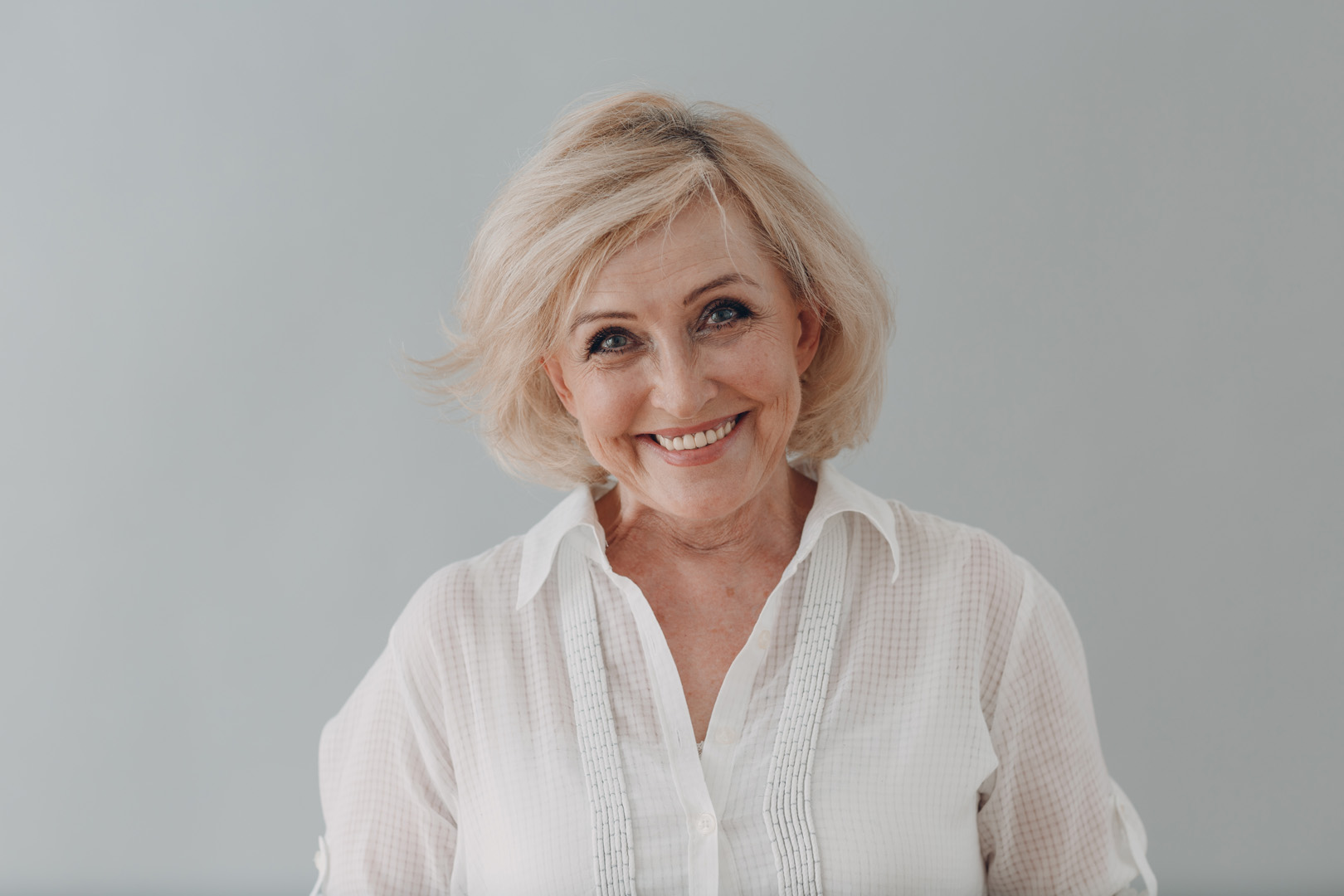 Comfortable, Custom-Fit Dentures